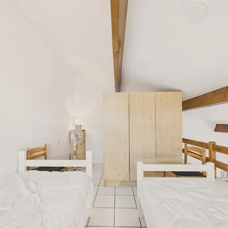 Piscine Commune, Terrasse, Maison Pour 5 סן-ונסן-סור-ז'אר